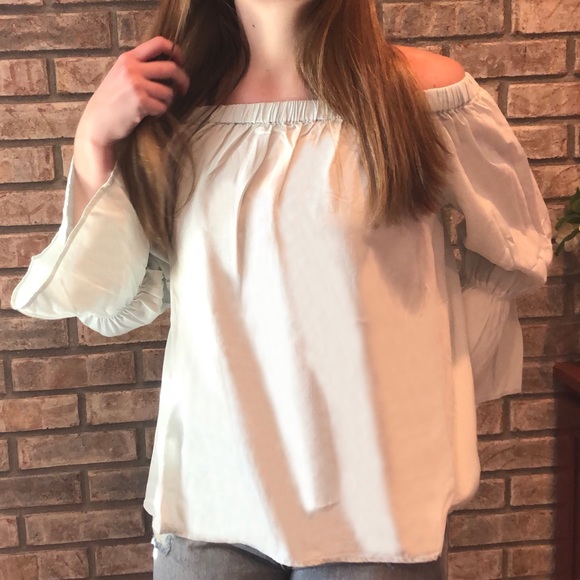 SOLD OUT - Picture 2 of 4